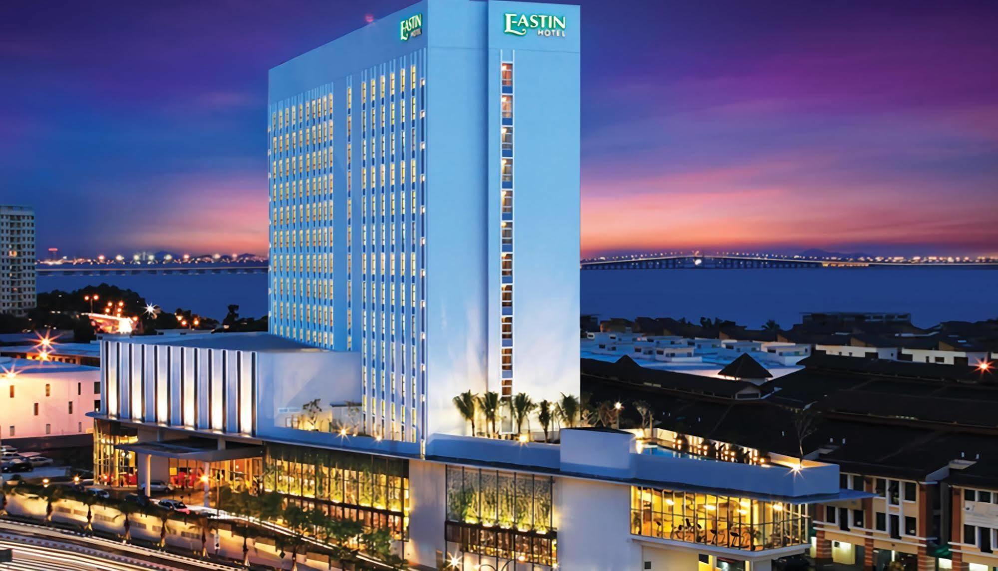 Eastin Hotel Penang Sungai Dua Bukit Exterior foto